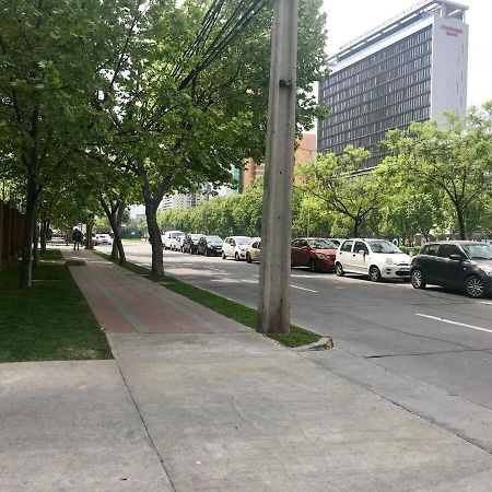 Mirando A Parque Arauco Apartment Сантяго Екстериор снимка
